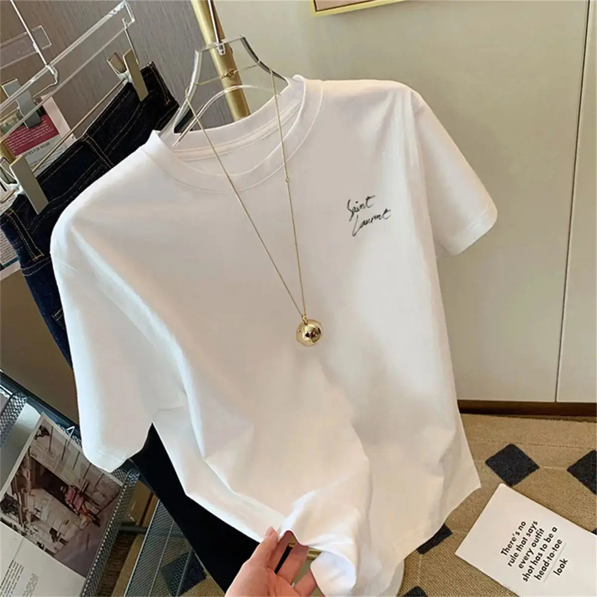 Women’s Oversize Short-Sleeve T-Shirt – Casual Loose Fit Top  Ladies Fashion Flora